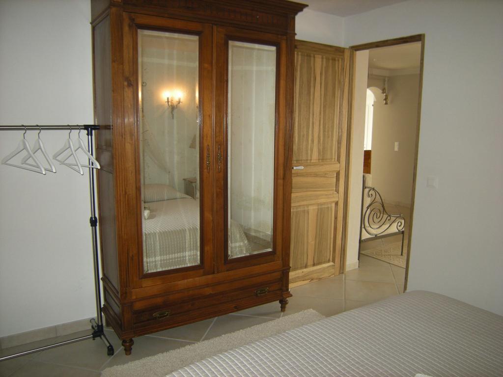 Le Grand Barsan Apartamento Vaison-la-Romaine Quarto foto