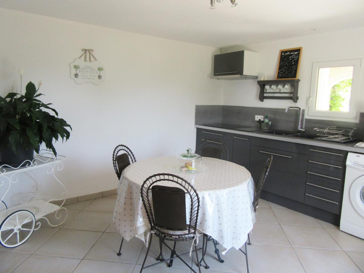 Le Grand Barsan Apartamento Vaison-la-Romaine Exterior foto